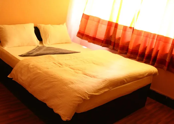 Hotel Mitra Garden 2*